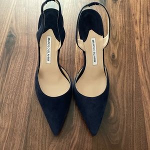 Manolo Blahnik Carolyne 90 Slingback Pump